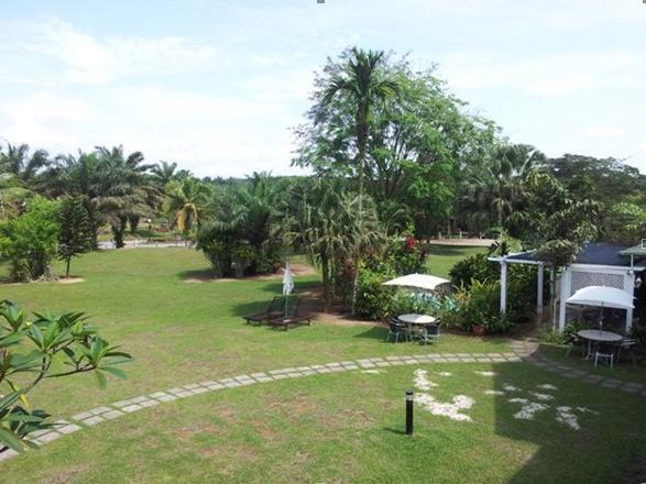 Riders Resort Kulai Ngoại thất bức ảnh