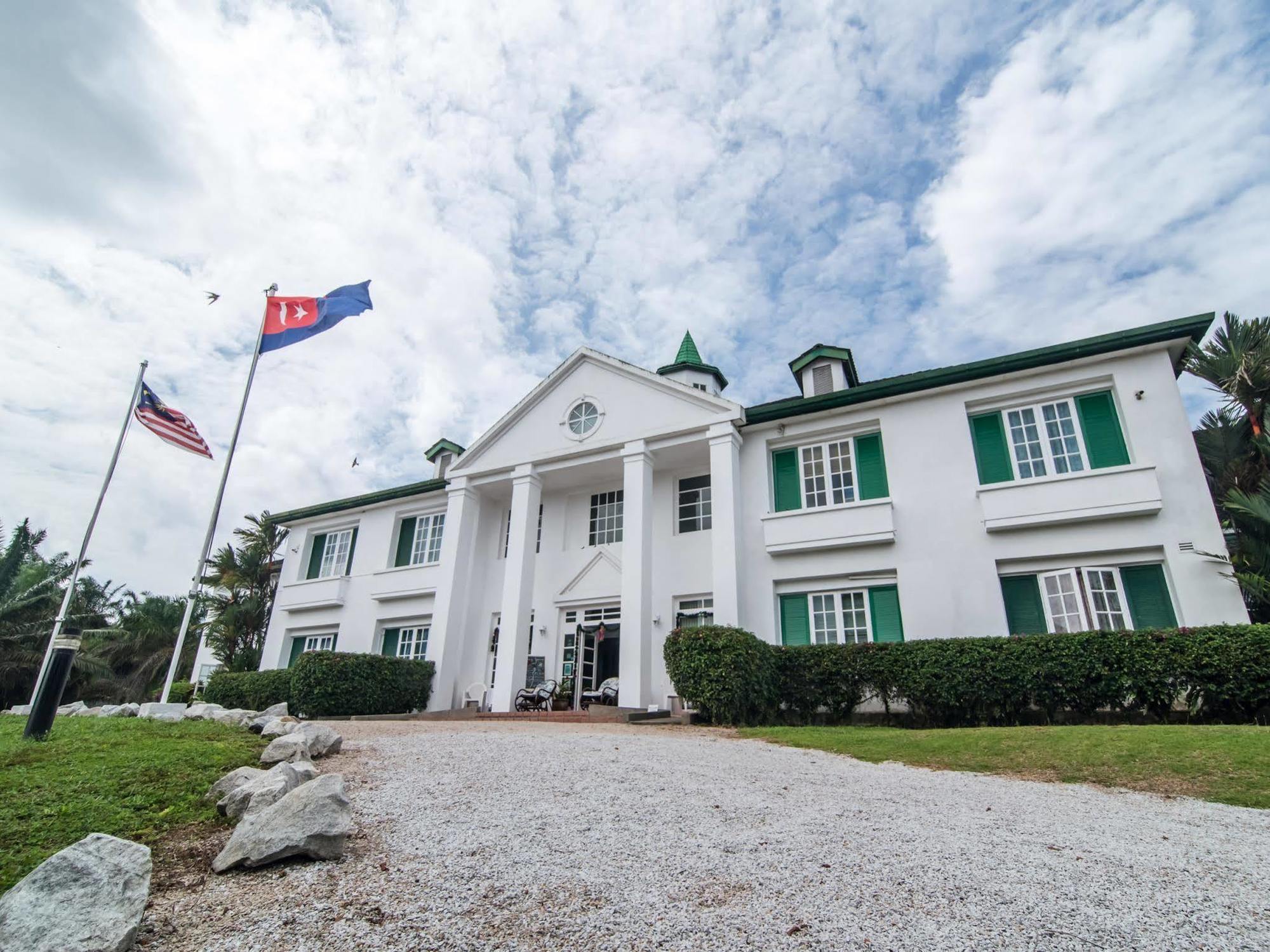 Riders Resort Kulai Ngoại thất bức ảnh